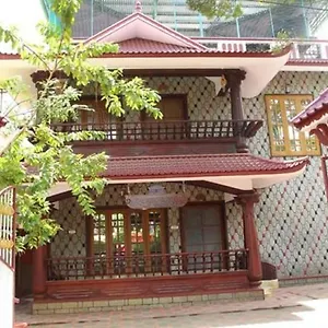 Couette-café Kuppath, Kochi
