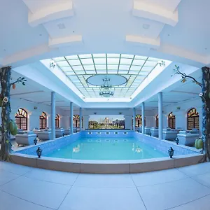 4* Resort Wayanad Fort