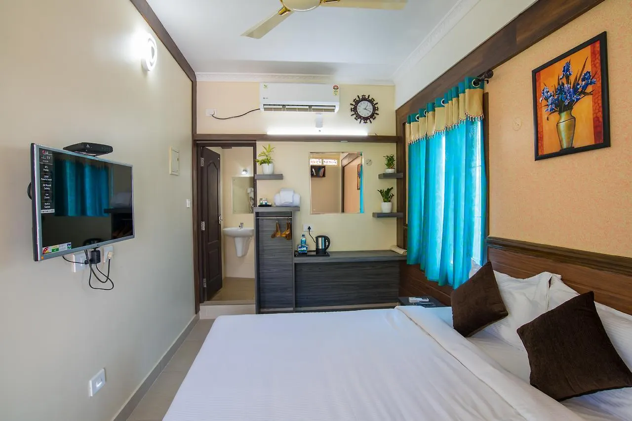 Gems 9 Airport Hotel Kochi