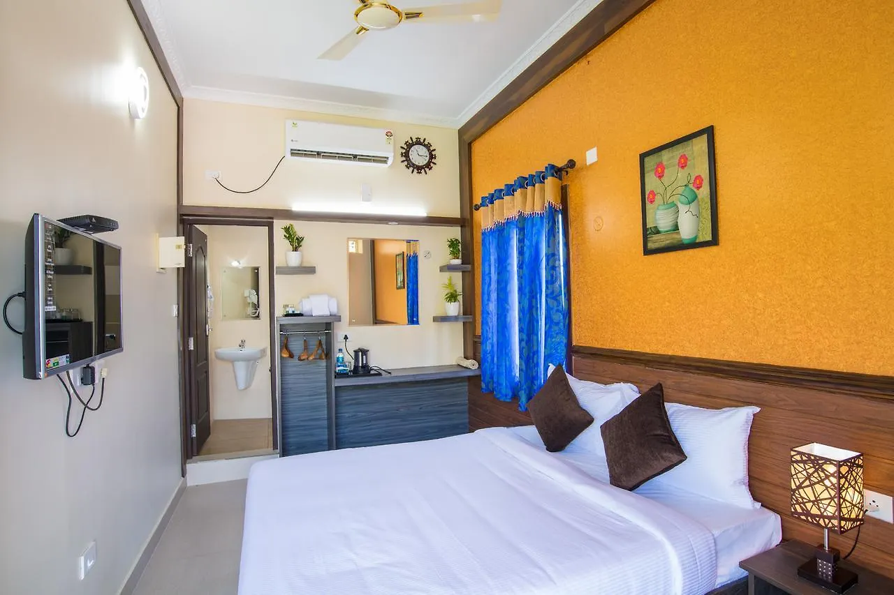 Gems 9 Airport Hotel Kochi