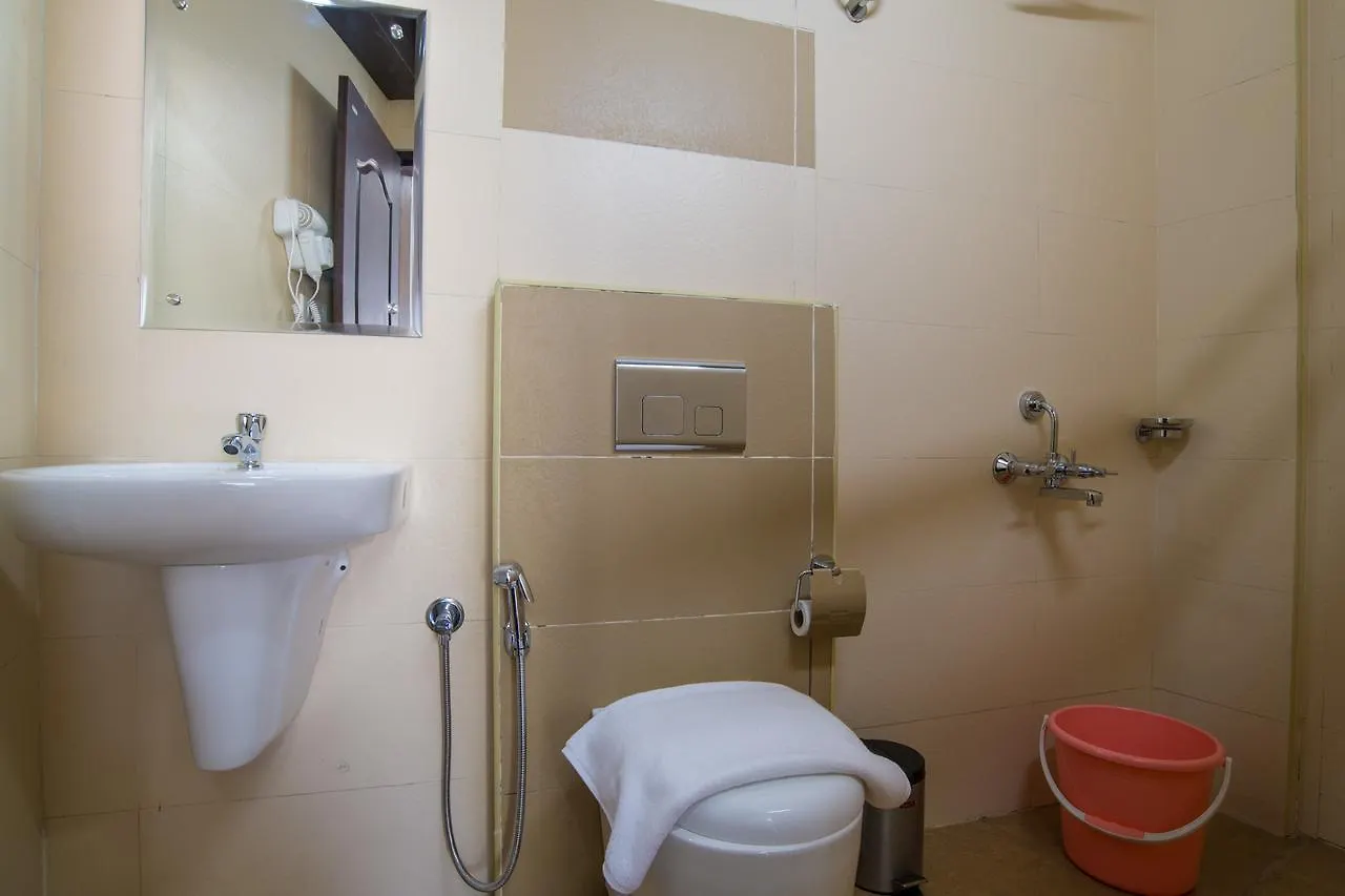 Gems 9 Airport Hotel Kochi 3*,  India