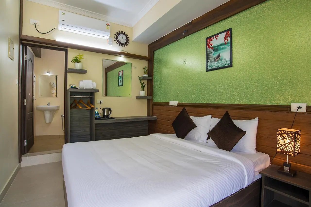 ***  Gems 9 Airport Hotel Kochi India