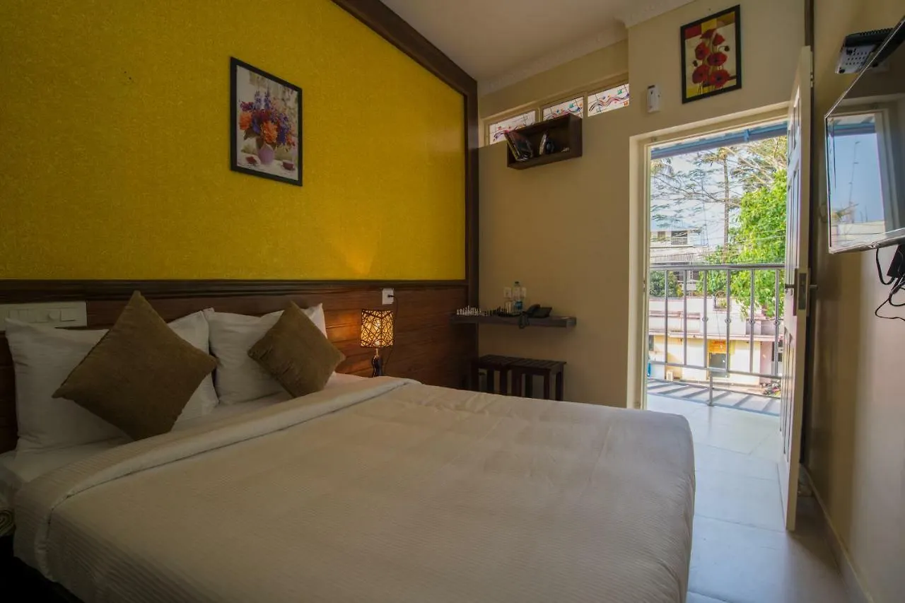 Gems 9 Airport Hotel Коччи Индия